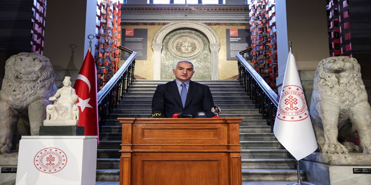 Kültür ve Turizm Bakanı Ersoy, "Kybele" heykelinin tanıtımını yaptı