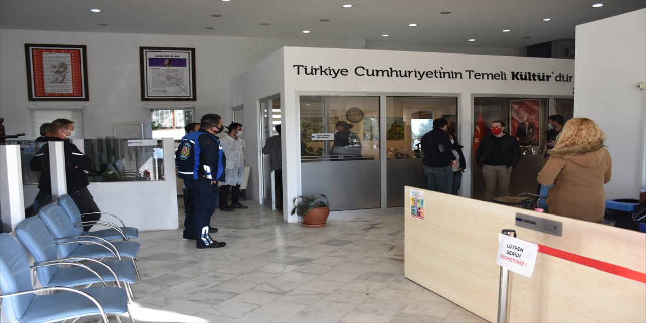 Bodrum'da belediye başkan yardımcılarına saldırı girişiminde bulunduğu öne sürülen kişi yakalandı