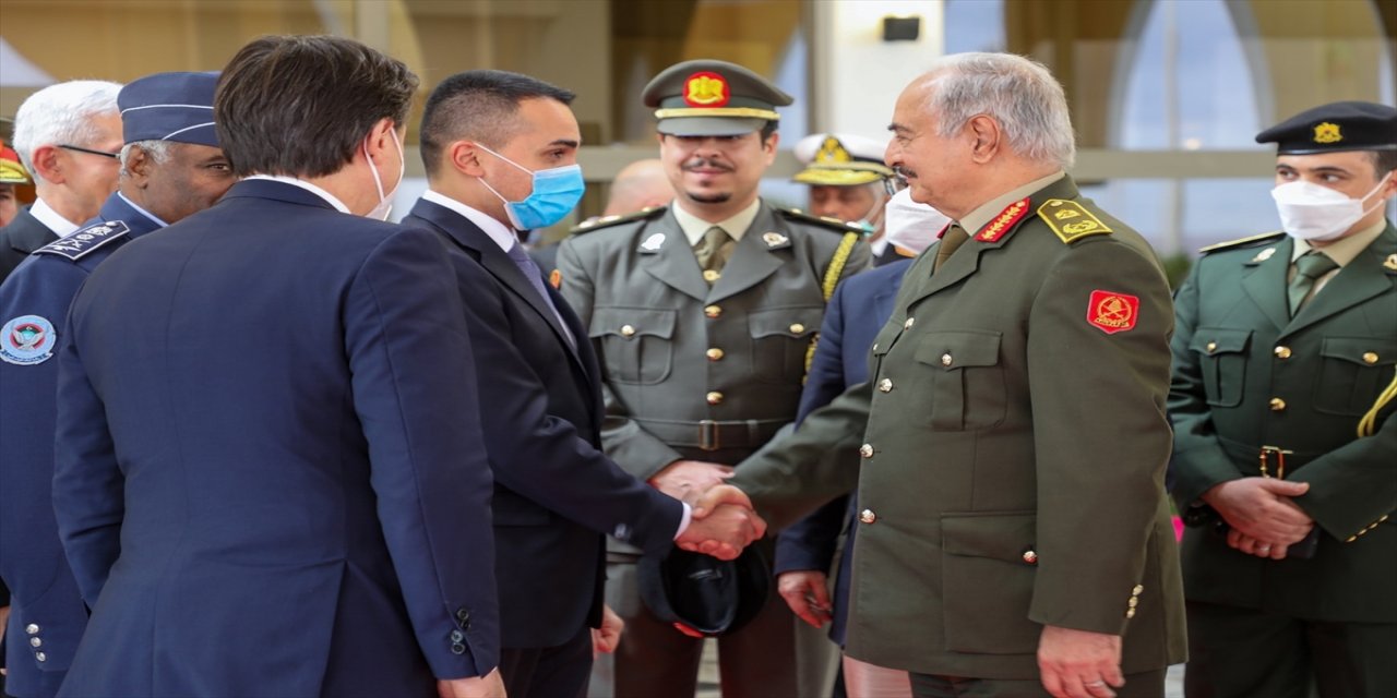 İtalya Başbakanı Conte Libya'da Halife Hafter ile görüştü