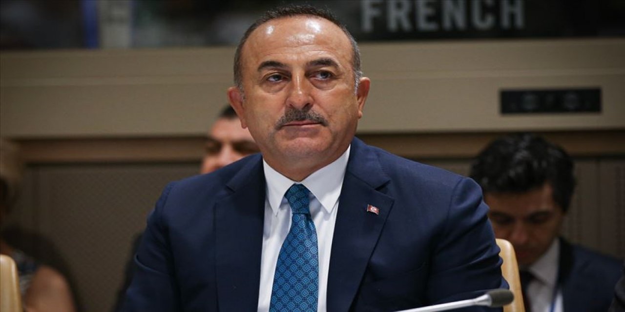 Dışişleri Bakanı Çavuşoğlu'ndan Yunan mevkidaşına: "Yunan halkının itibarını zedelemeyi bırak"