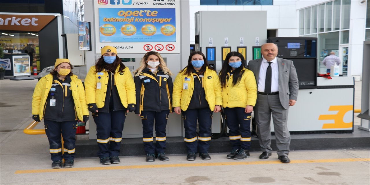 Karabük OPET istasyonunda 5 kadın çalışan istihdam edildi