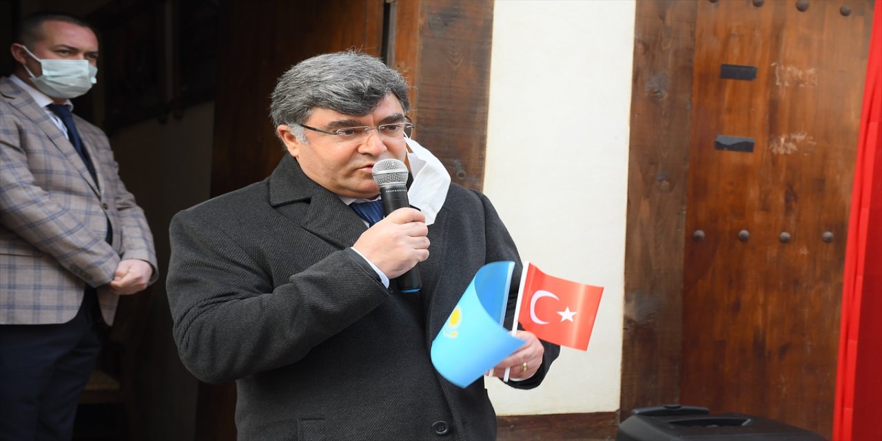 Kazakistan'ın milli şairi Abay Kunanbayoğlu'nun adı Çorum'da yaşatılacak