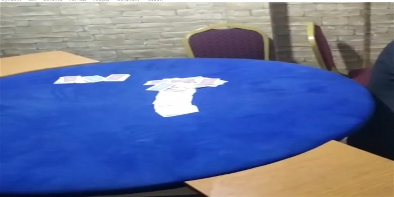 Isparta'da kumar oynayan ve Kovid-19 tedbirlerini ihlal edenlere 97 bin 356 lira ceza