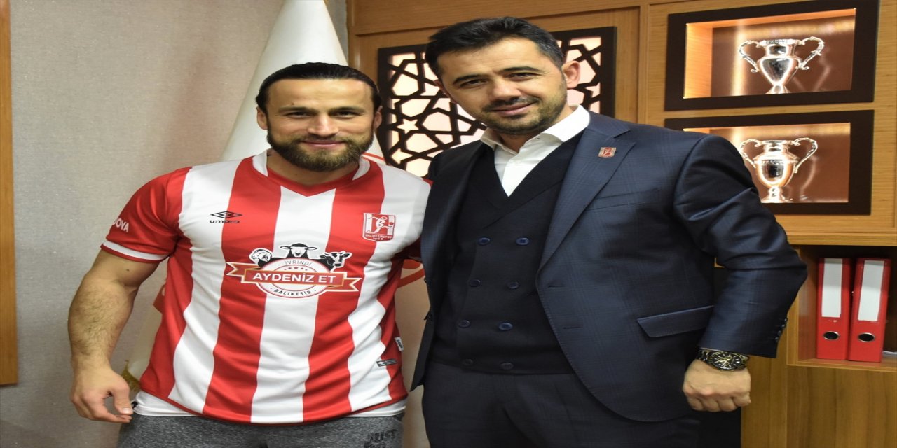 Aydeniz Et Balıkesirspor 4 futbolcuyla sözleşme imzaladı