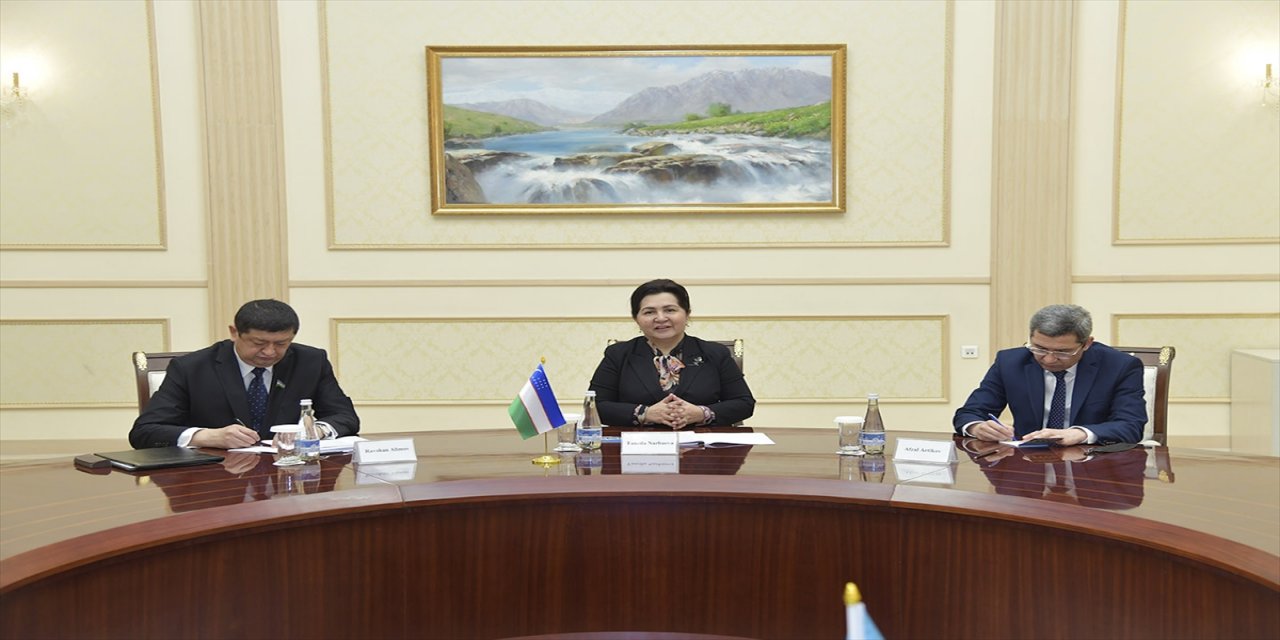 Özbekistan Senato Başkanı Narbayeva, Türk Konseyi Genel Sekreteri Amreyev ile görüştü