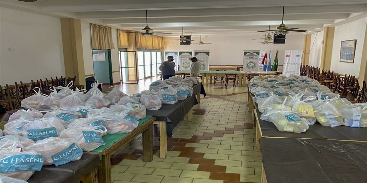 Hasene Derneği, Arjantin'de 200 aileye gıda yardımında bulundu