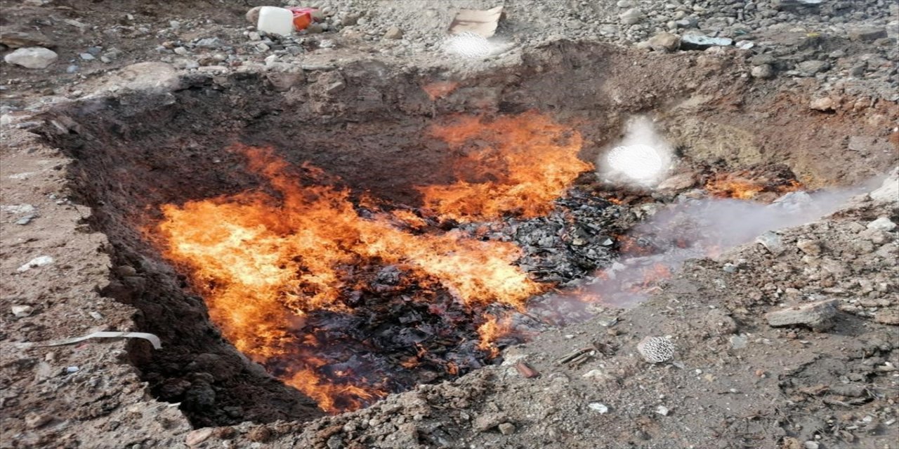 Siirt'te son tüketim tarihi geçmiş 4 ton 270 kilogram tavuk eti imha edildi