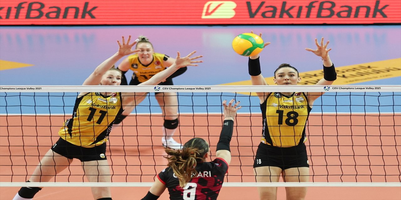 VakıfBank: 2 - Unet e-work Busto Arsizio: 3