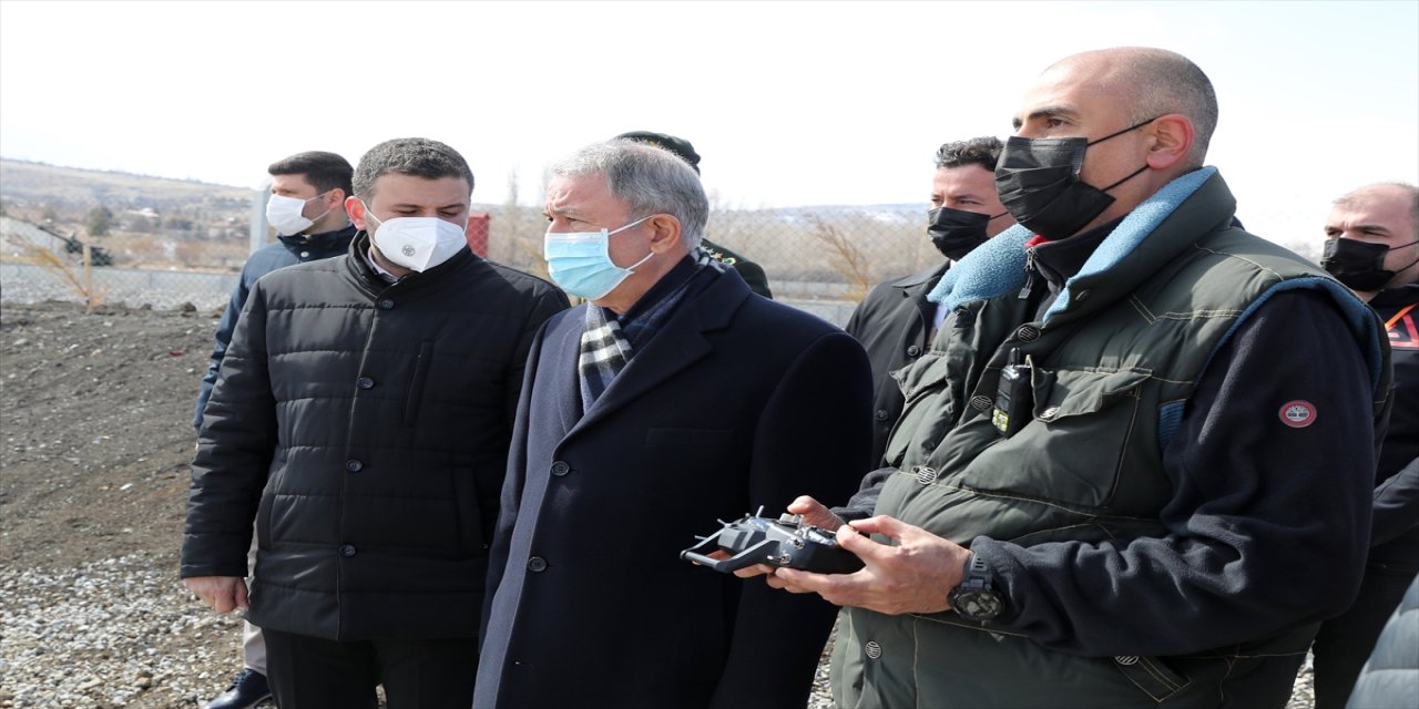 Milli Savunma Bakanı Akar'dan, MKEK Barutsan Roket ve Patlayıcı Fabrikasına ziyaret