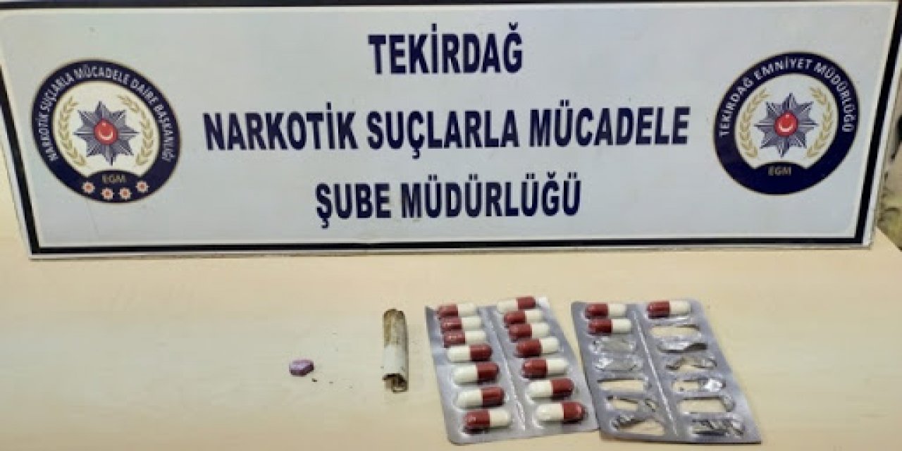 Tekirdağ'da kullandığı takside uyuşturucu hap ele geçirilen şoför gözaltına alındı