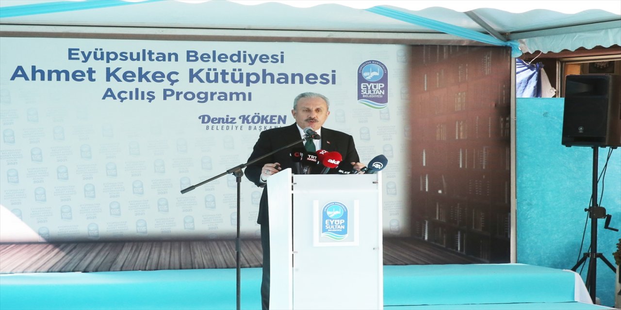 TBMM Başkanı Şentop, Eyüpsultan Belediyesi Ahmet Kekeç Kütüphanesi açılış töreninde konuştu