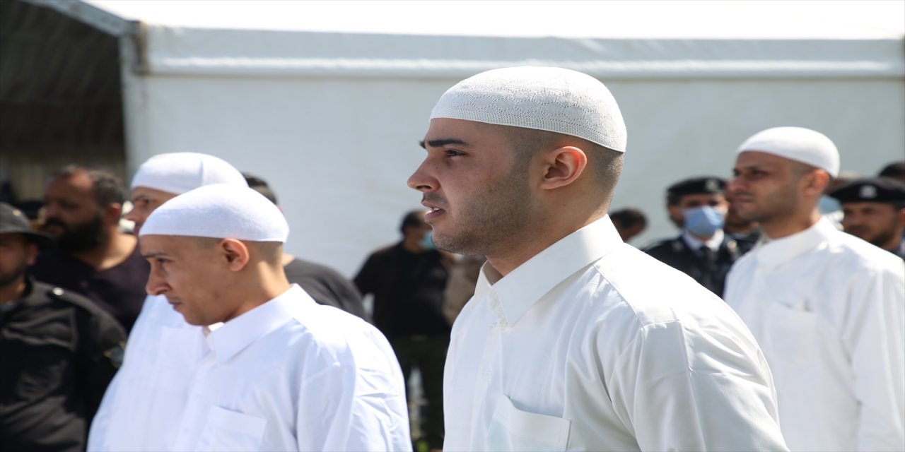 Libya'da Hafter'e destek verdiği için tutuklanan 108 milis "ulusal barış ve birlik" için serbest bırakıldı