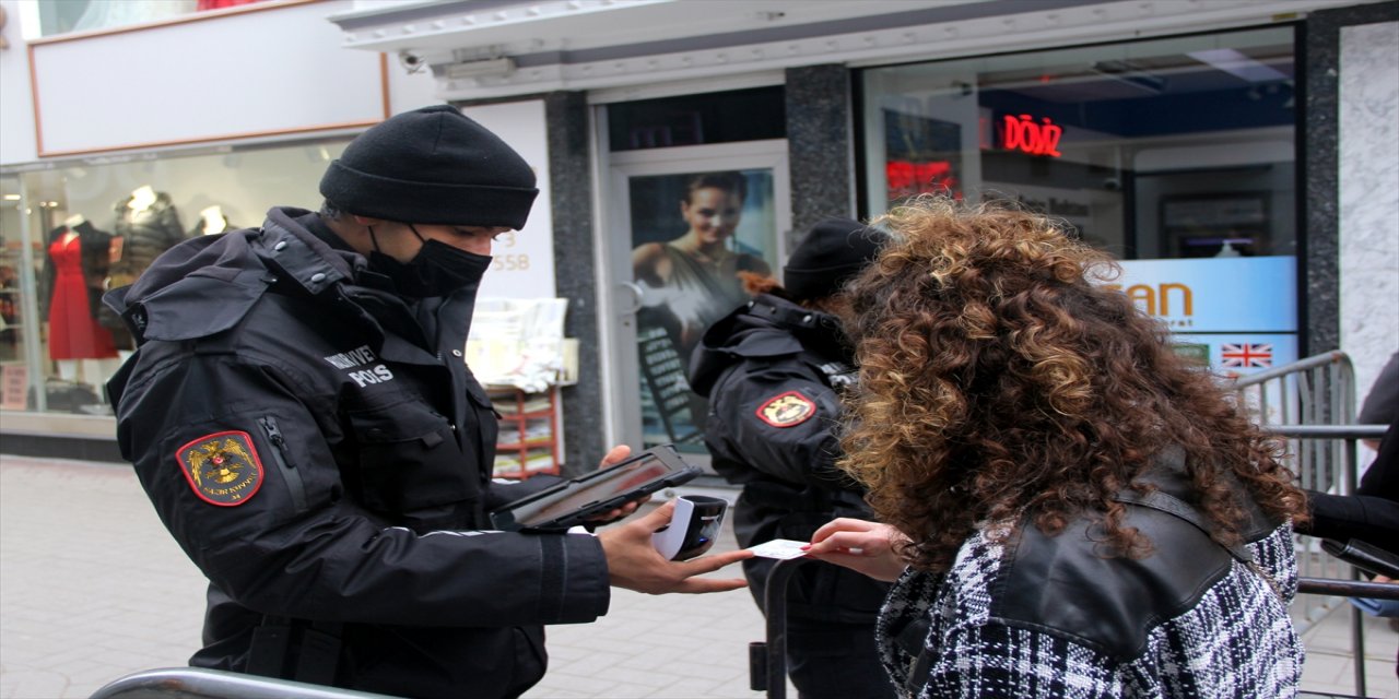 En yüksek vaka görülen Samsun'da Kovid-19 denetimleri sürüyor