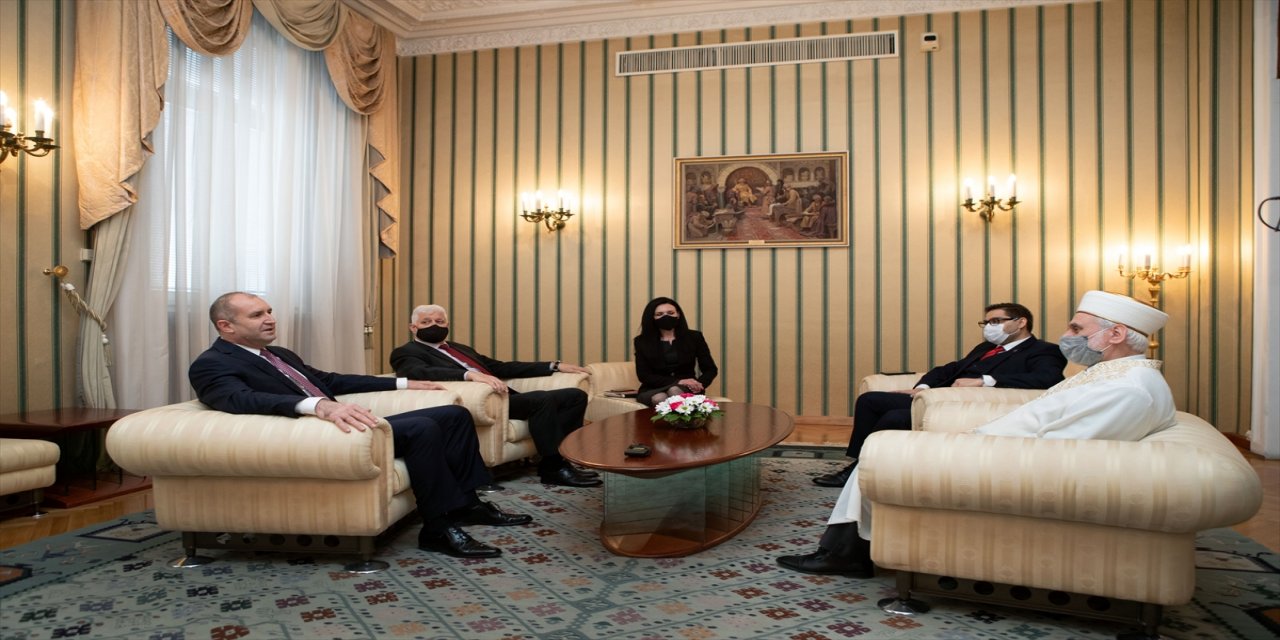 Bulgaristan Cumhurbaşkanı Radev, Başmüftü Haci'yi kabul etti