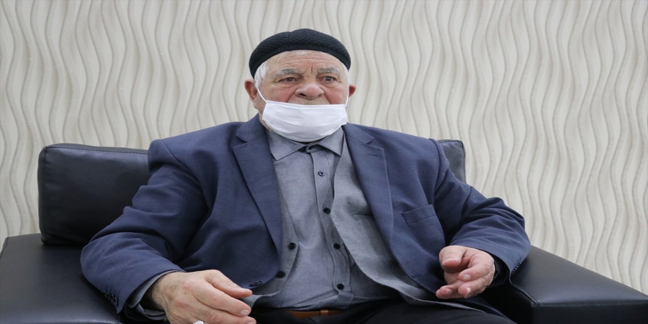 Ağrı'da huzurevinde kalan hayırsever cami inşaatına 5 bin lira bağış yaptı