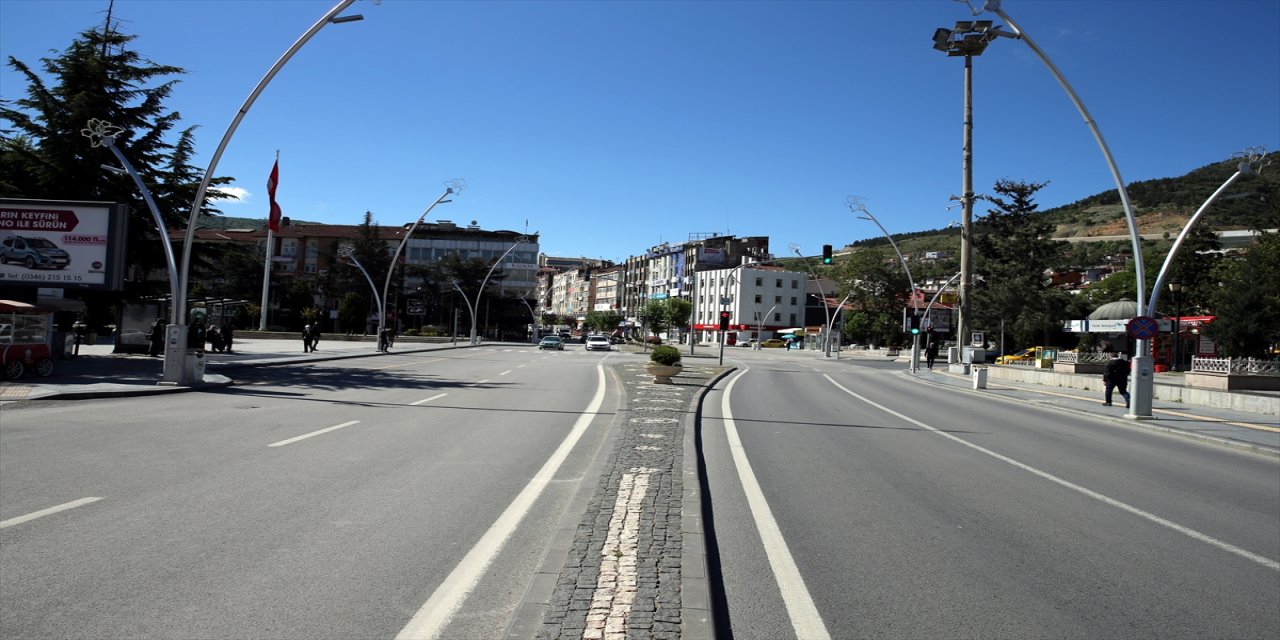 Samsun ve çevre illerde "tam kapanma" sürecinin on birinci gününde sessizlik hakim
