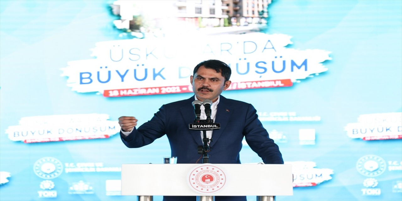 Bakan Kurum, "Üsküdar'da Büyük Dönüşüm 5000 Yeni Konut Projesi" programında konuştu