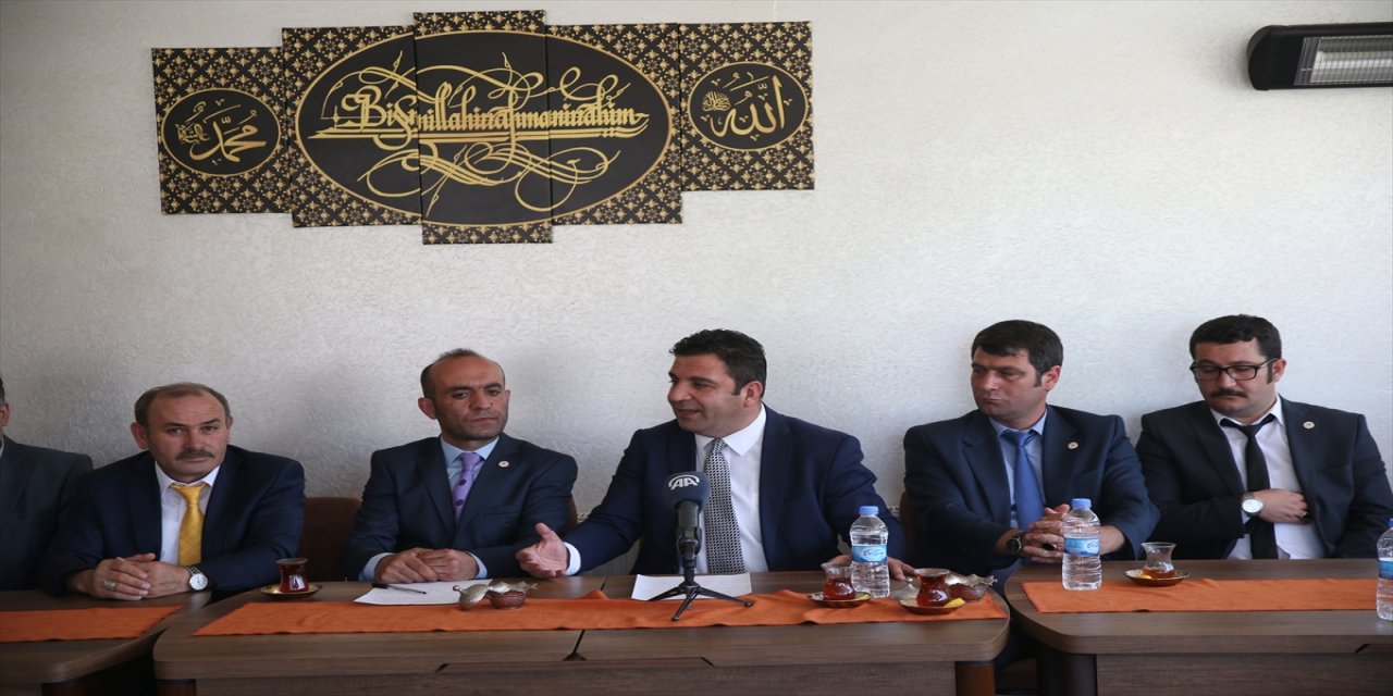 TDP Genel Başkan Yardımcısı Gökçe, Erzurum'da partililerle bir araya geldi