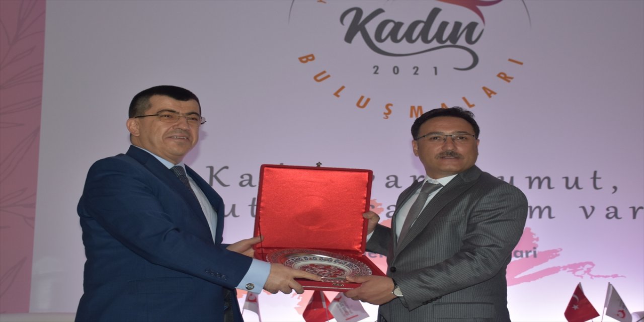 Göç İdaresi Genel Müdürü Savaş Ünlü "Yerelde Kadın Buluşmaları" programında konuştu