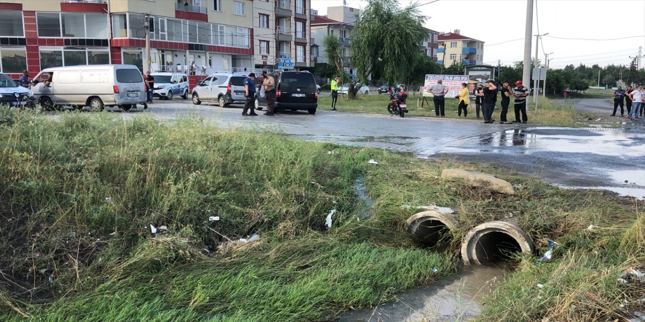 Tekirdağ'da sele kapılan iki çocuk öldü