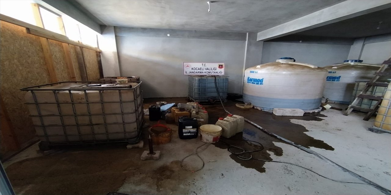 Kocaeli'de 4 bin litre kaçak akaryakıt ele geçirildi