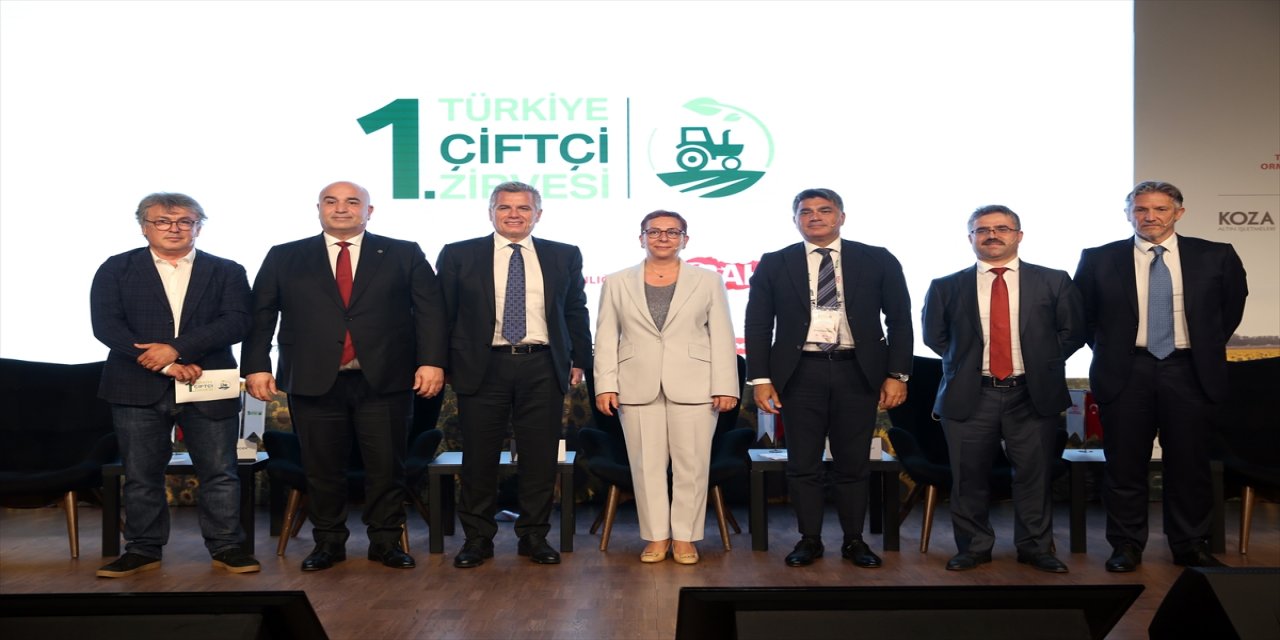 1. Türkiye Çiftçi Zirvesi yapıldı.