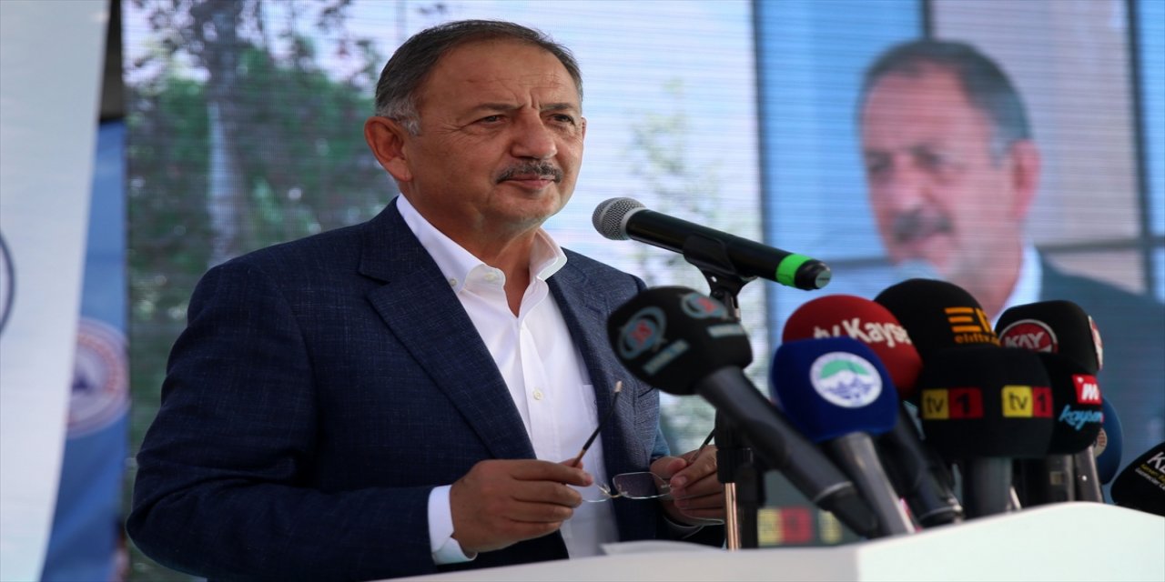 AK Parti Genel Başkan Yardımcısı Özhaseki, Kayseri'de hastane açılış töreninde konuştu: