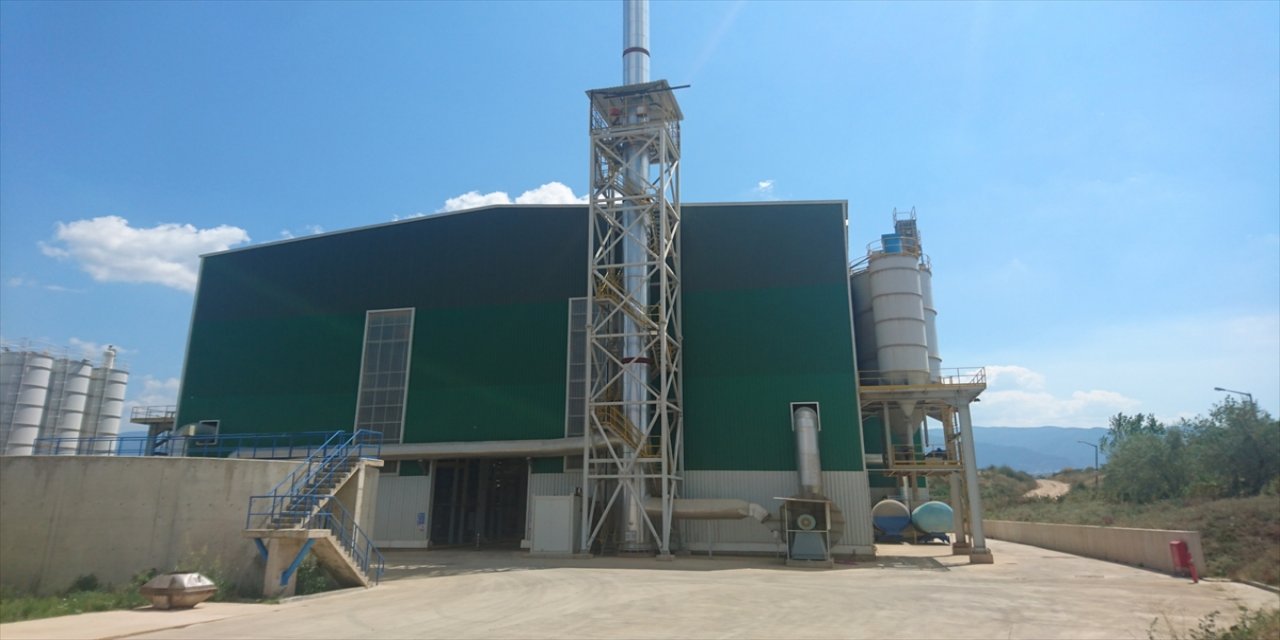 Bursa Büyükşehir Belediyesi çamur yakma tesisinde elektrik enerjisi üretiyor