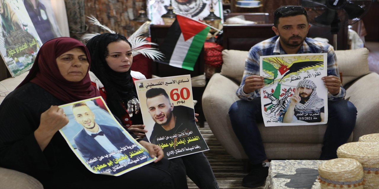 Açlık grevindeki Filistinli tutuklu Ebu Atvan'ın annesi: "Oğlumun tabutta dönmesini istemiyorum"