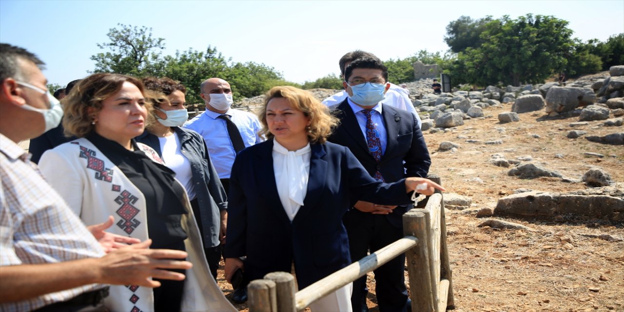 Kültür ve Turizm Bakan Yardımcısı Yavuz, Mersin'de incelemede bulundu