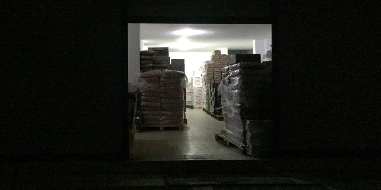 Ordu'da yük asansörü boşluğundan düşen kişi yaralandı