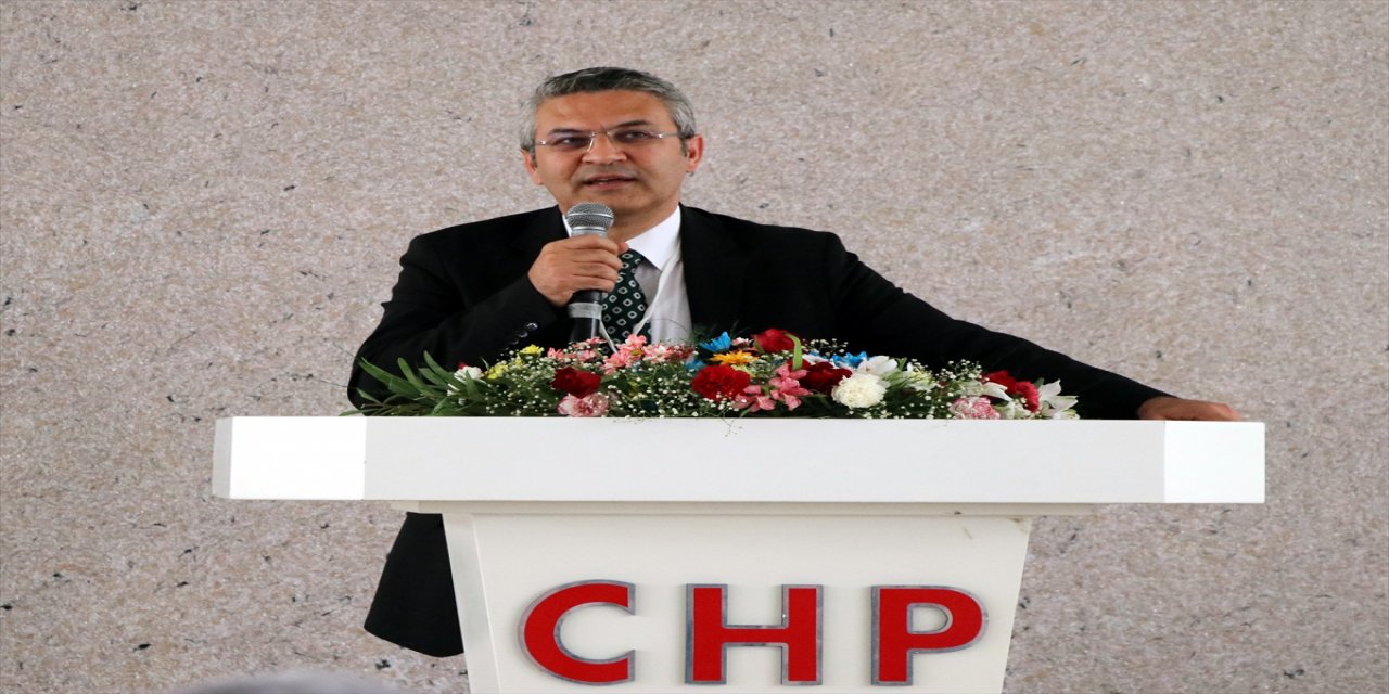 CHP Genel Başkan Yardımcısı Salıcı, Hatay'da partisinin bölge toplantısına katıldı