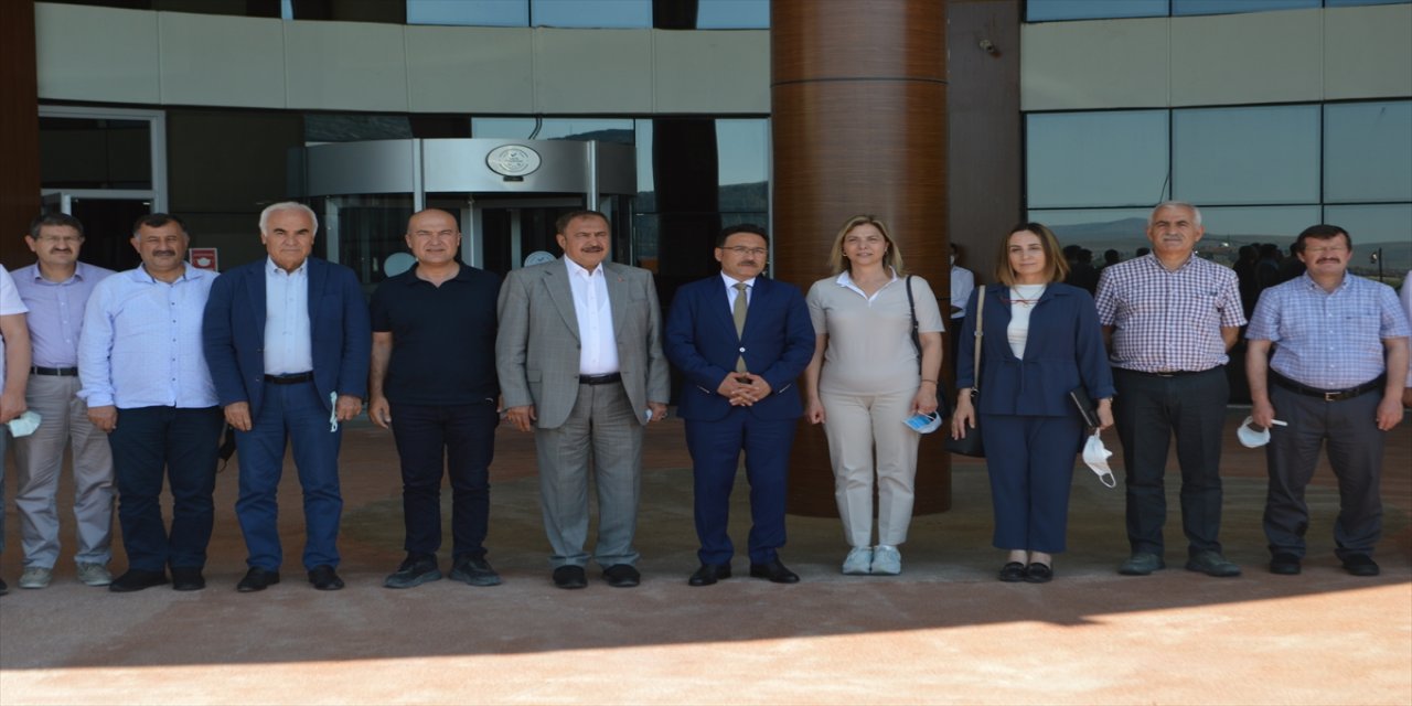 TBMM Küresel İklim Değişikliği Araştırma Komisyonu Başkanı Eroğlu'dan "su tasarrufu" mesajı