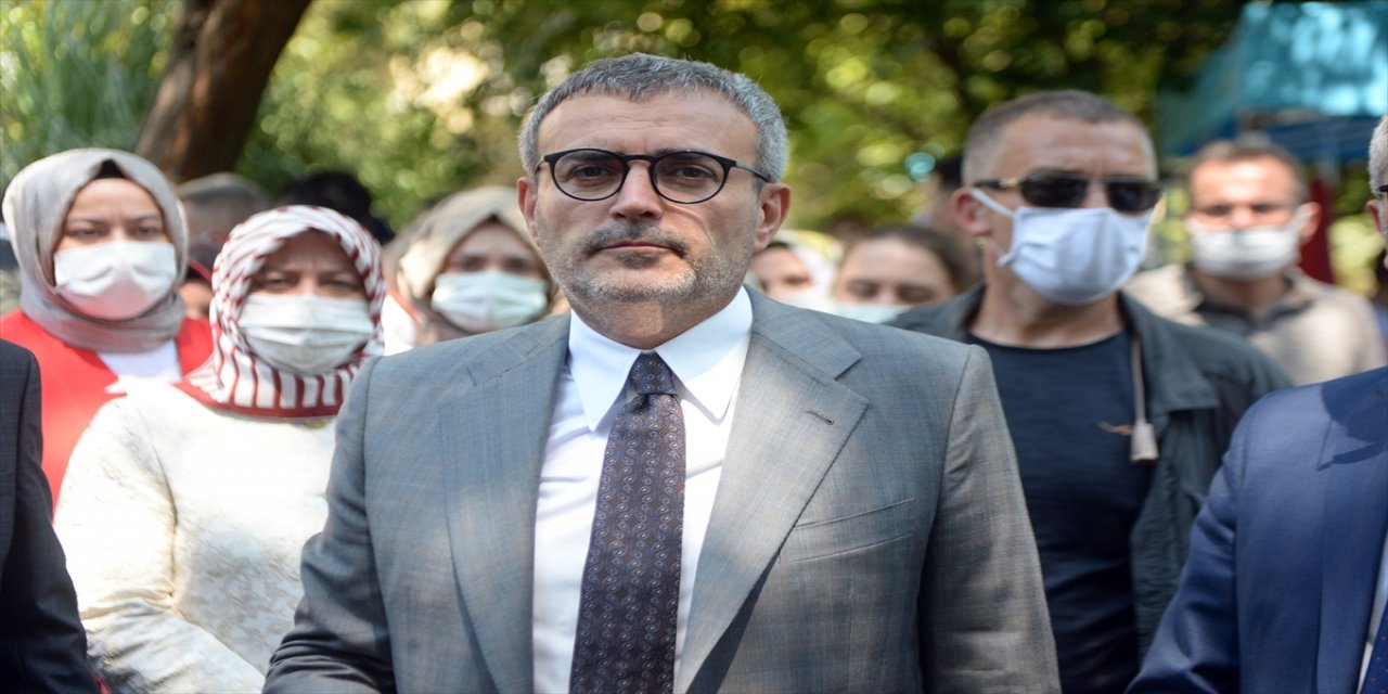 AK Parti'li Ünal: "Muhalefetin ciddiye alınması için öncelikle ciddi işler yapması gerekiyor"