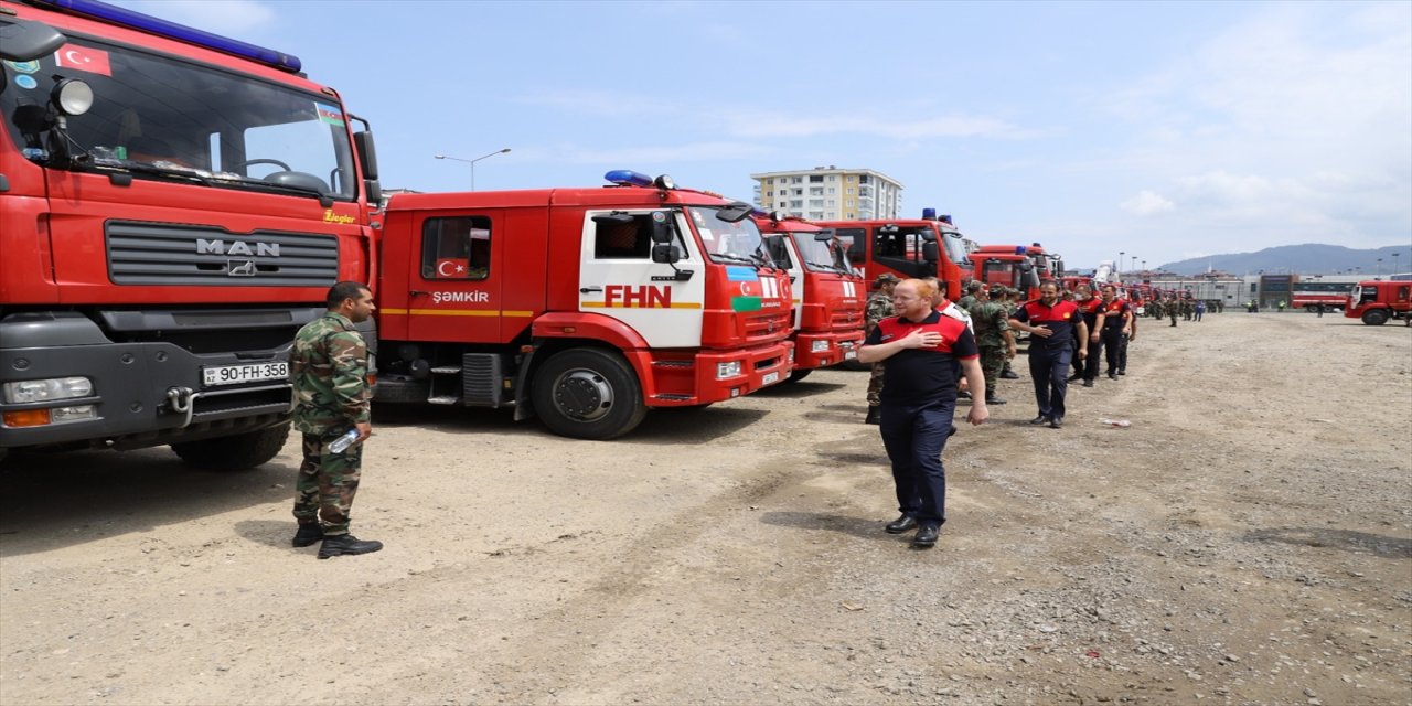Azerbaycan'dan yangınlara destek amacıyla gelen 53 araçlık konvoy Ordu'ya ulaştı