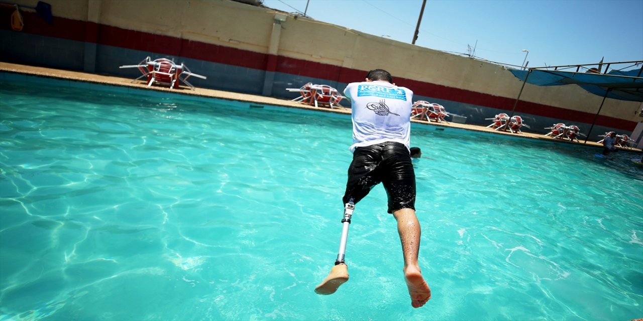 Gazze'deki engelli çocuklar ve gençler için yaz kampı