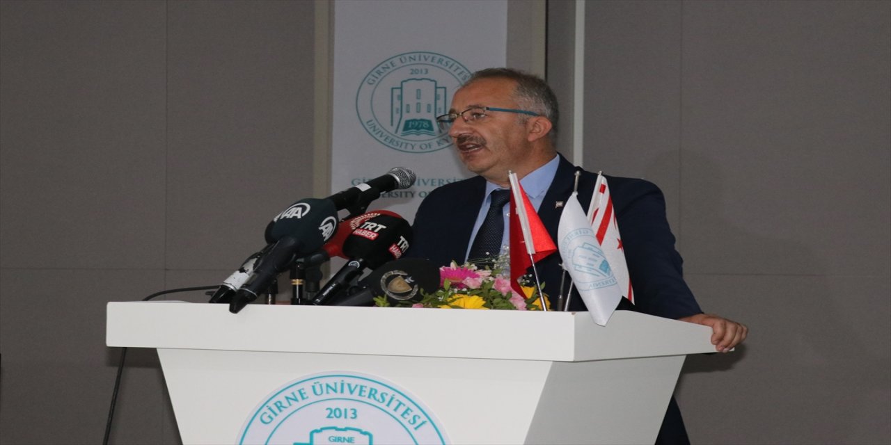 KKTC'de "Kıbrıs Türk Tarihi ve Öğretimi Paneli" düzenlendi