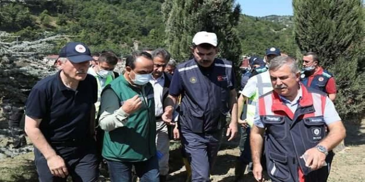 Çevre ve Şehircilik Bakanı Kurum Ayancık'ta incelemelerde bulundu