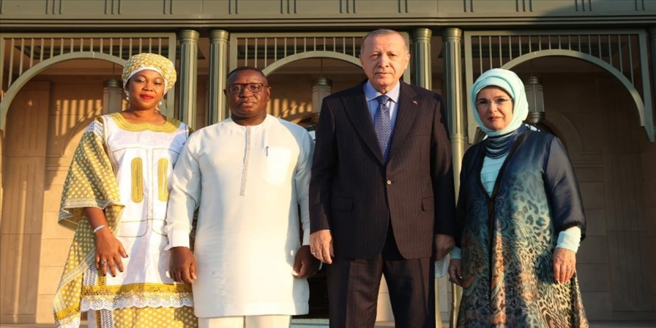 Cumhurbaşkanı Erdoğan, Sierra Leone Cumhurbaşkanı Bio ile bir araya geldi