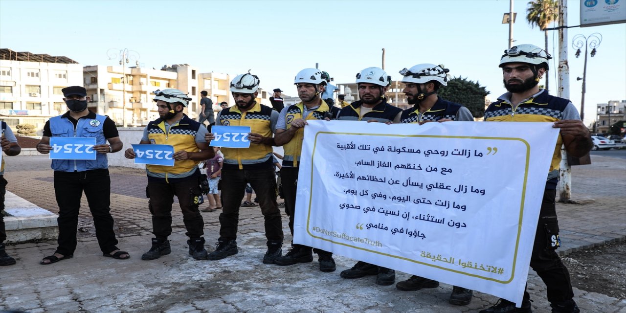 Doğu Guta'daki kimyasal silah katliamı 8'inci yılında İdlib'de protesto edildi