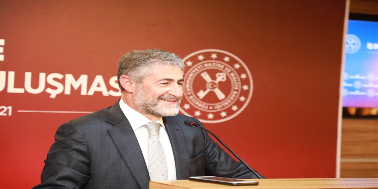 Hazine ve Maliye Bakan Yardımcısı Nebati, Rize'de "İş Dünyası Buluşması"nda konuştu