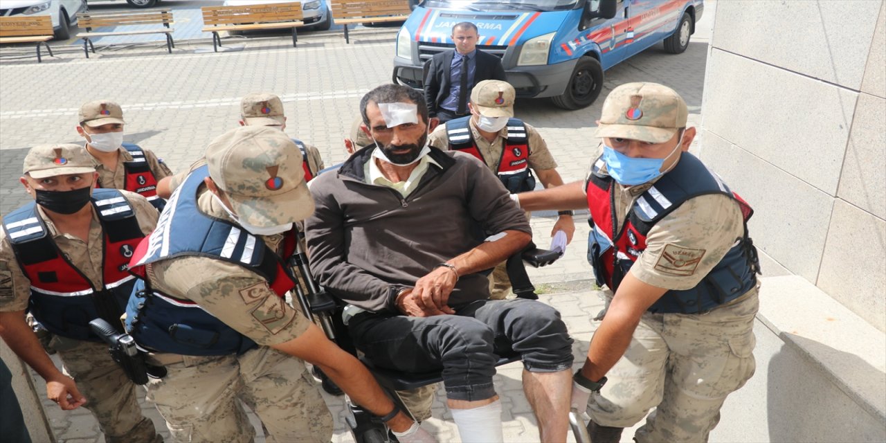 Erzincan'da biri eski kayınpederi 2 kişiyi öldüren zanlı tutuklandı