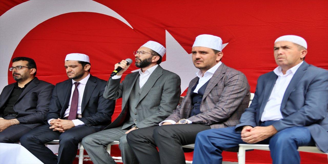 Ayancık'taki sel felaketinde hayatını kaybedenler için mevlit okutuldu