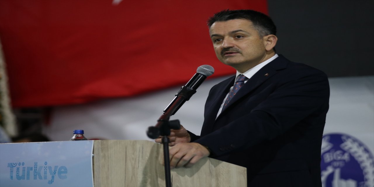 Tarım ve Orman Bakanı Pakdemirli, çiftçilerden maliyet artışlarından endişelenmemelerini istedi