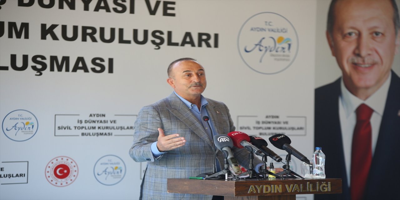 Dışişleri Bakanı Çavuşoğlu, Aydın'da iş dünyası temsilcileriyle buluştu