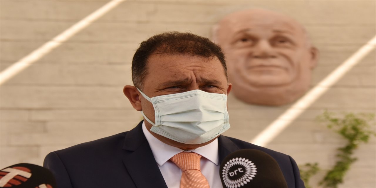 KKTC'de kurucu Cumhurbaşkanı Denktaş'ın Anıt Mezarı için projeyi DAÜ hazırlayacak