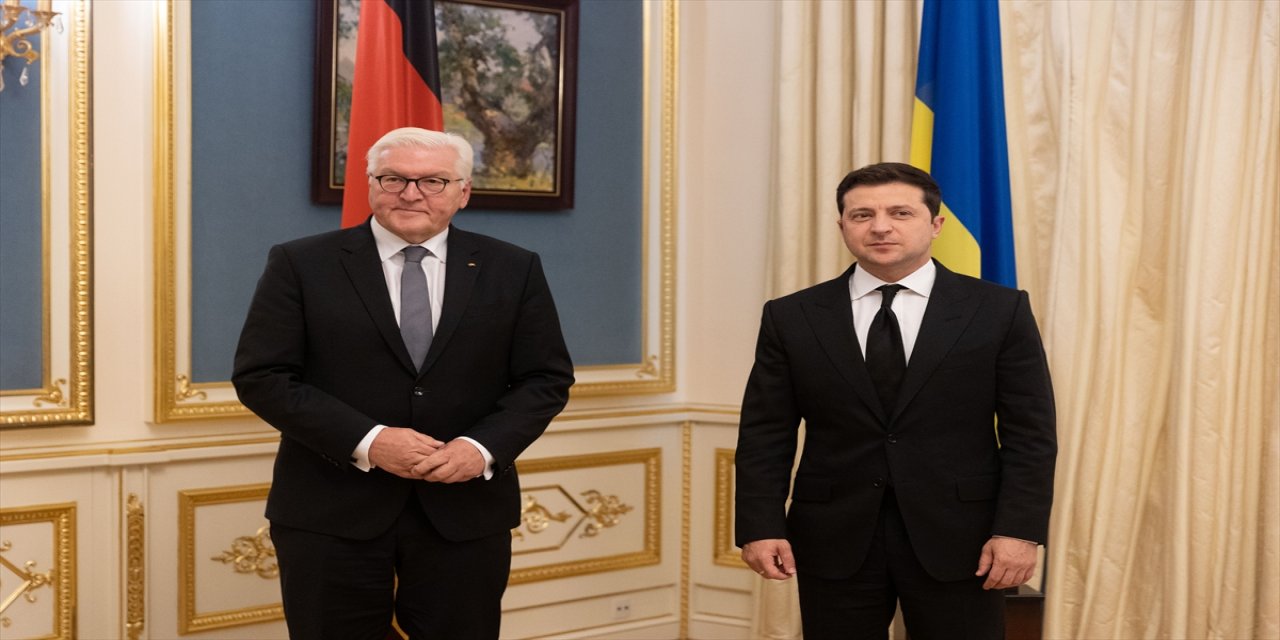 Ukrayna Devlet Başkanı Zelenskiy, Almanya Cumhurbaşkanı Steinmeier ile Kiev'de görüştü