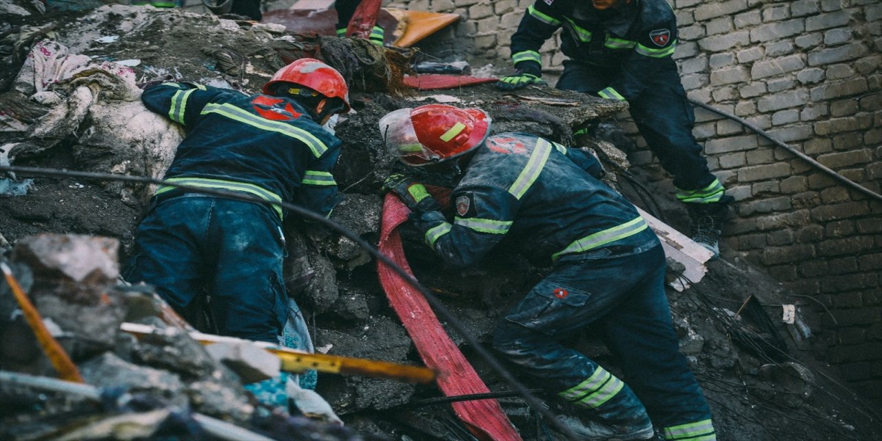 Gürcistan'da çöken 7 katlı binada hayatını kaybedenlerin sayısı 9'a çıktı