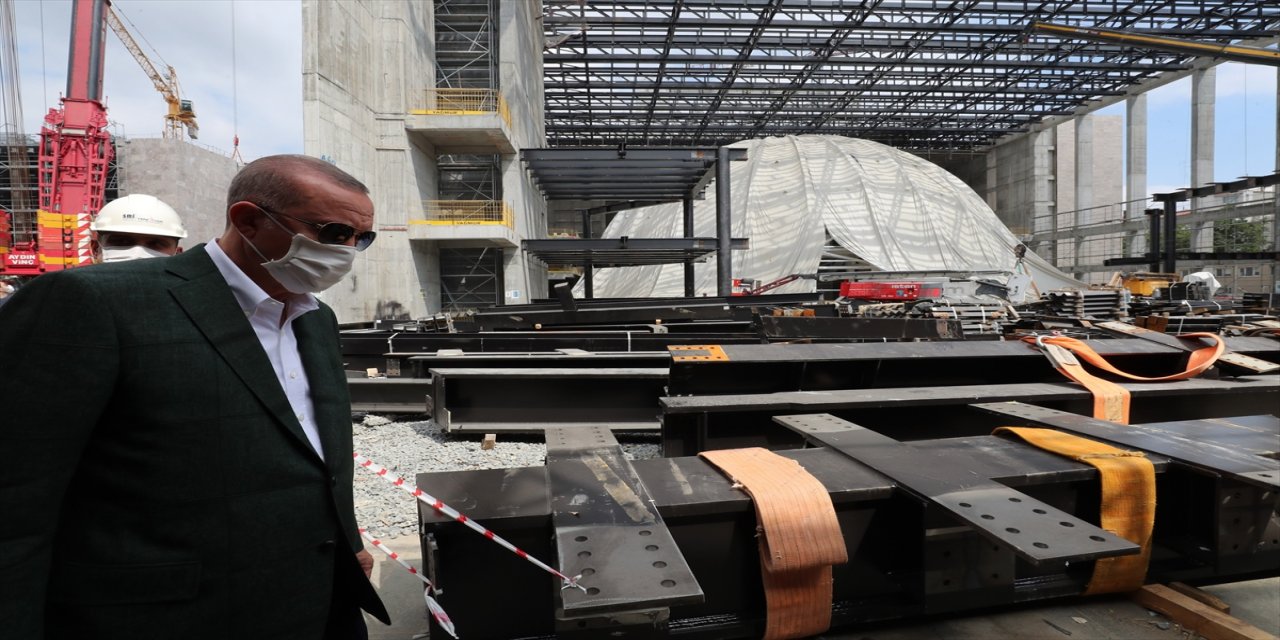 Cumhurbaşkanı Erdoğan'dan Atatürk Kültür Merkezi paylaşımı