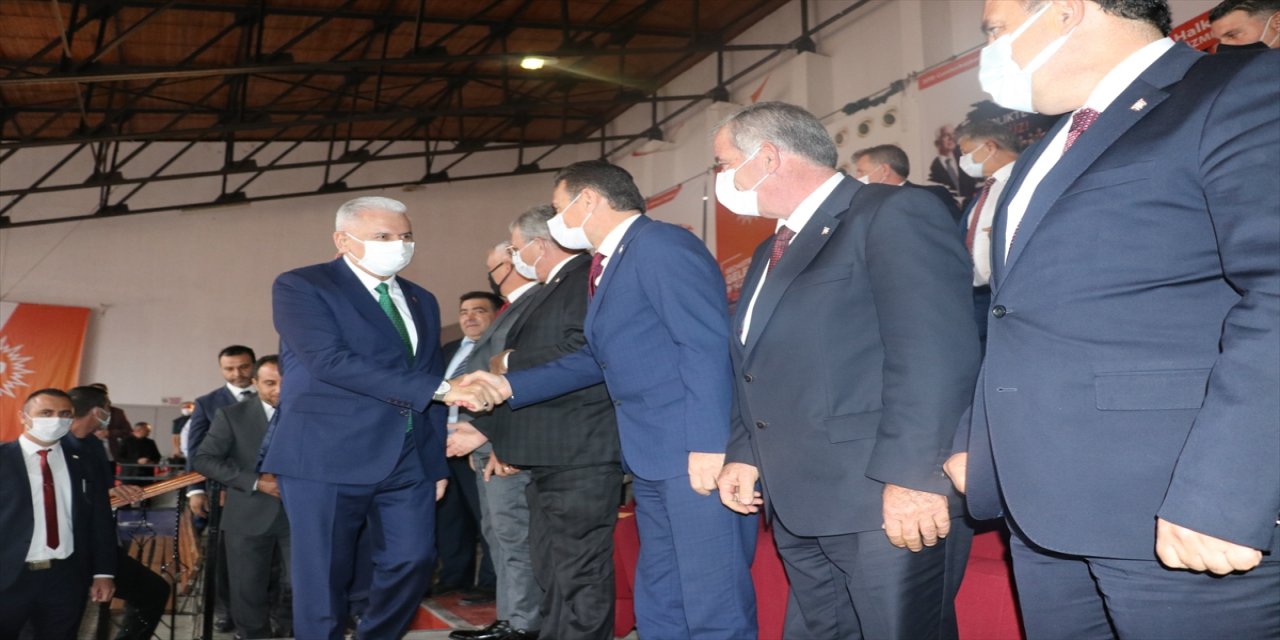 AK Parti Genel Başkanvekili Yıldırım, KKTC'de UBP'nin 22. Olağan Kurultayı'nda konuştu